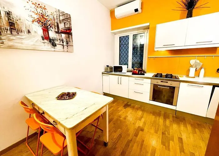 Milano City Life - Charming Central Apt Joie De Vivre